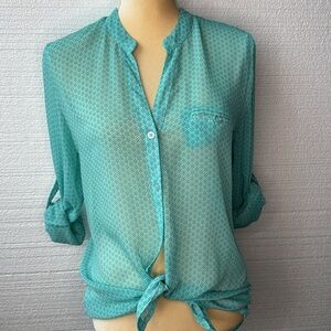 Kut from the Kloth Sea Green Print Button-Up Blouse Sheer Tunic Women’s Medium